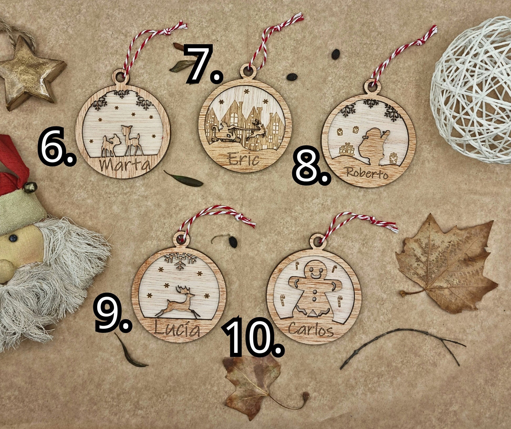 Bolas Navideñas de Madera Personalizables - Elige entre 15 Estilos
